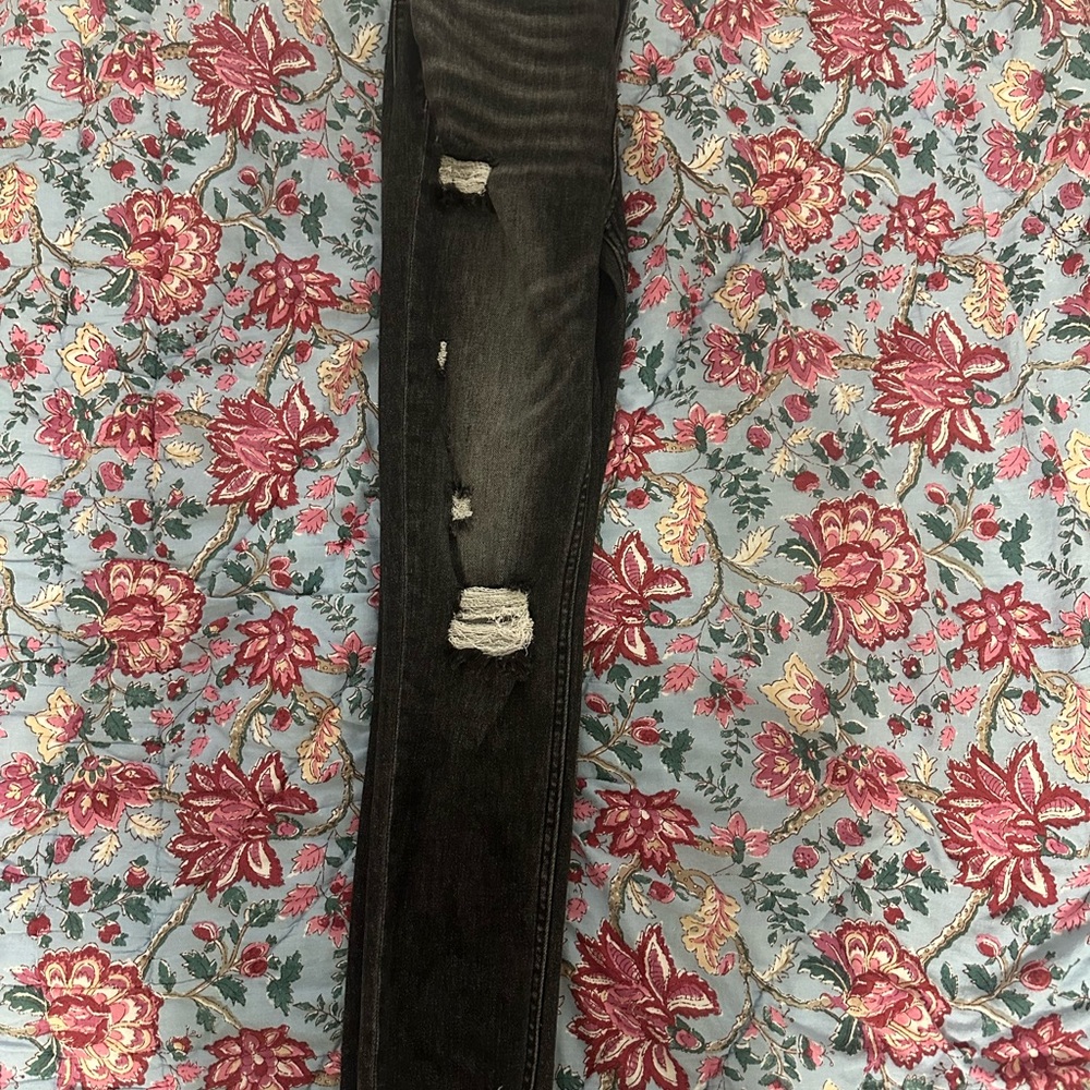 Risen Black Denim Jeans